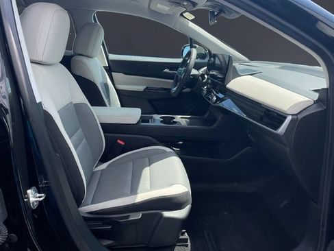 Used 2025 Honda Prologue EX image 15