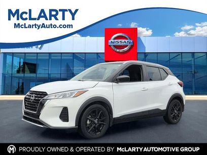 Used 2023 Nissan Kicks SV