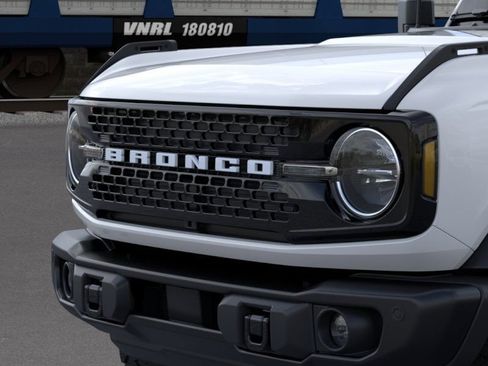 New 2026 Ford Bronco Big Bend w/ Black Diamond Package AWD/4WD image 23