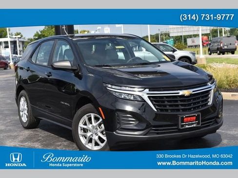 Used 2024 Chevrolet Equinox LS FWD image 1