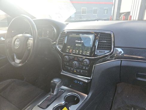 Used 2020 Jeep Grand Cherokee Trailhawk image 13