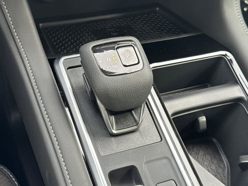 New 2025 Nissan Pathfinder SL image 26