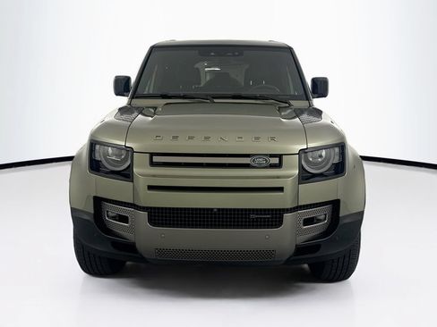 Used 2023 Land Rover Defender 110 X-Dynamic SE AWD/4WD image 2