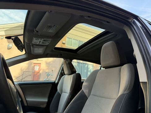 Used 2015 Toyota RAV4 XLE image 15