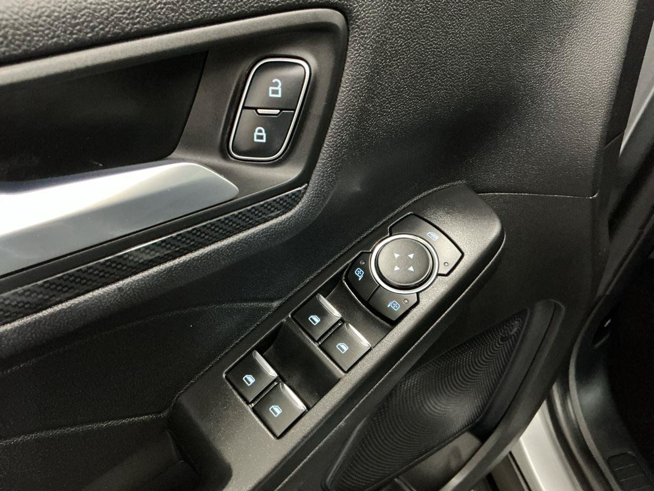 Used 2024 Ford Escape ST-Line w/ Tech Pack #1 AWD/4WD image 15