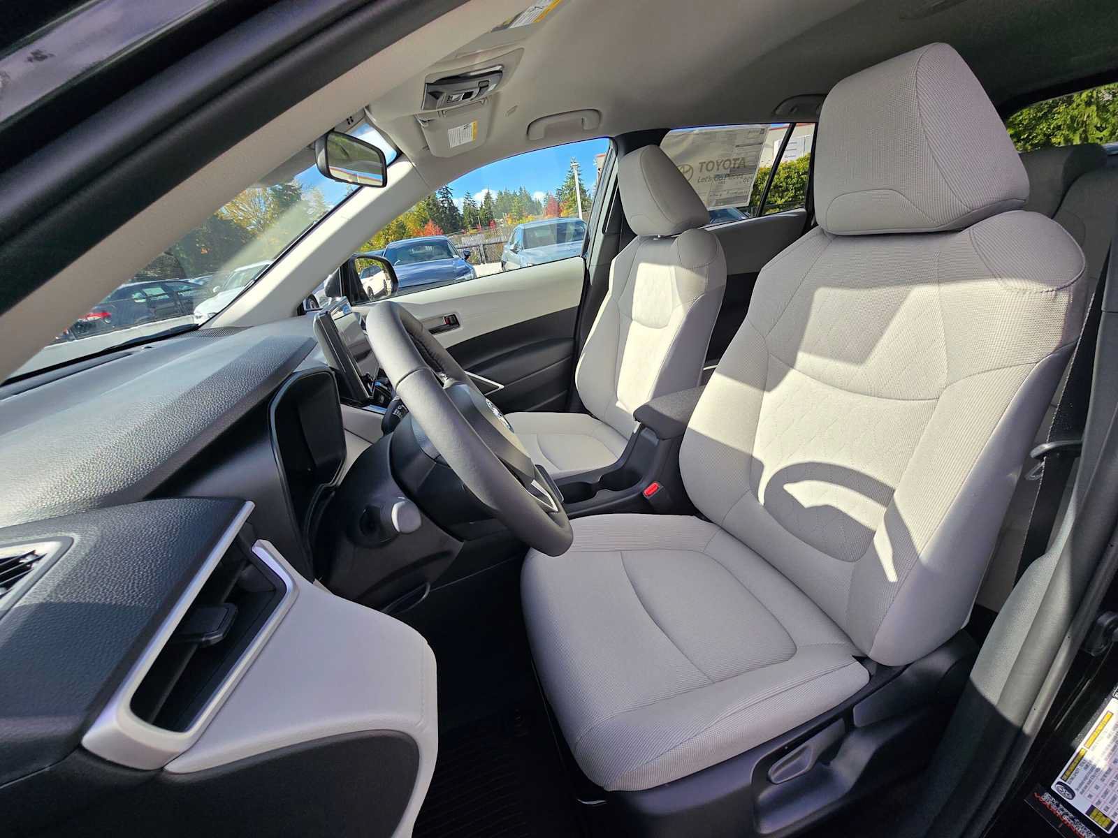 New 2026 Toyota Corolla Cross LE w/ Cold Weather Package AWD/4WD image 21