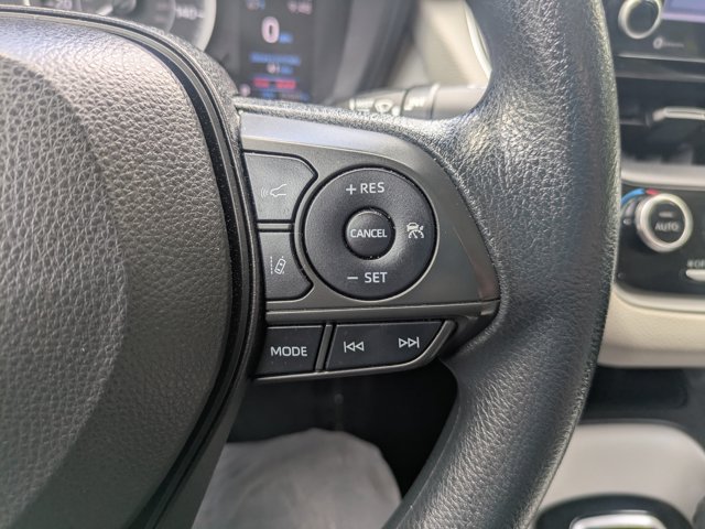 Used 2022 Toyota Corolla LE FWD image 21