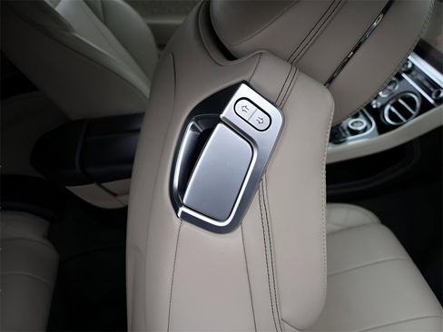 Used 2022 Bentley Continental GT image 13