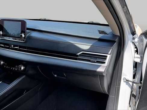 Used 2022 Mitsubishi Outlander ES FWD image 19