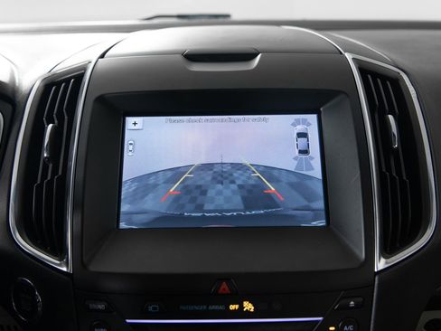 Used 2019 Ford Edge Titanium w/ Equipment Group 301A image 35