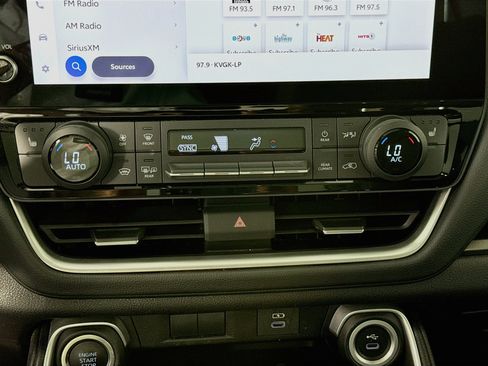 Certified 2025 Toyota Grand Highlander AWD image 15
