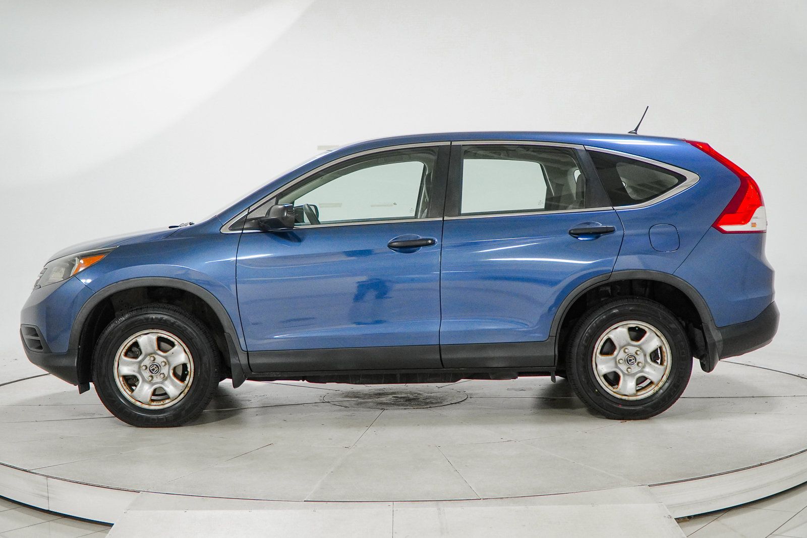 Used 2014 Honda CR-V LX image 5