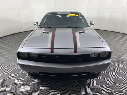Used 2014 Dodge Challenger R/T w/ Blacktop Package RWD image 11