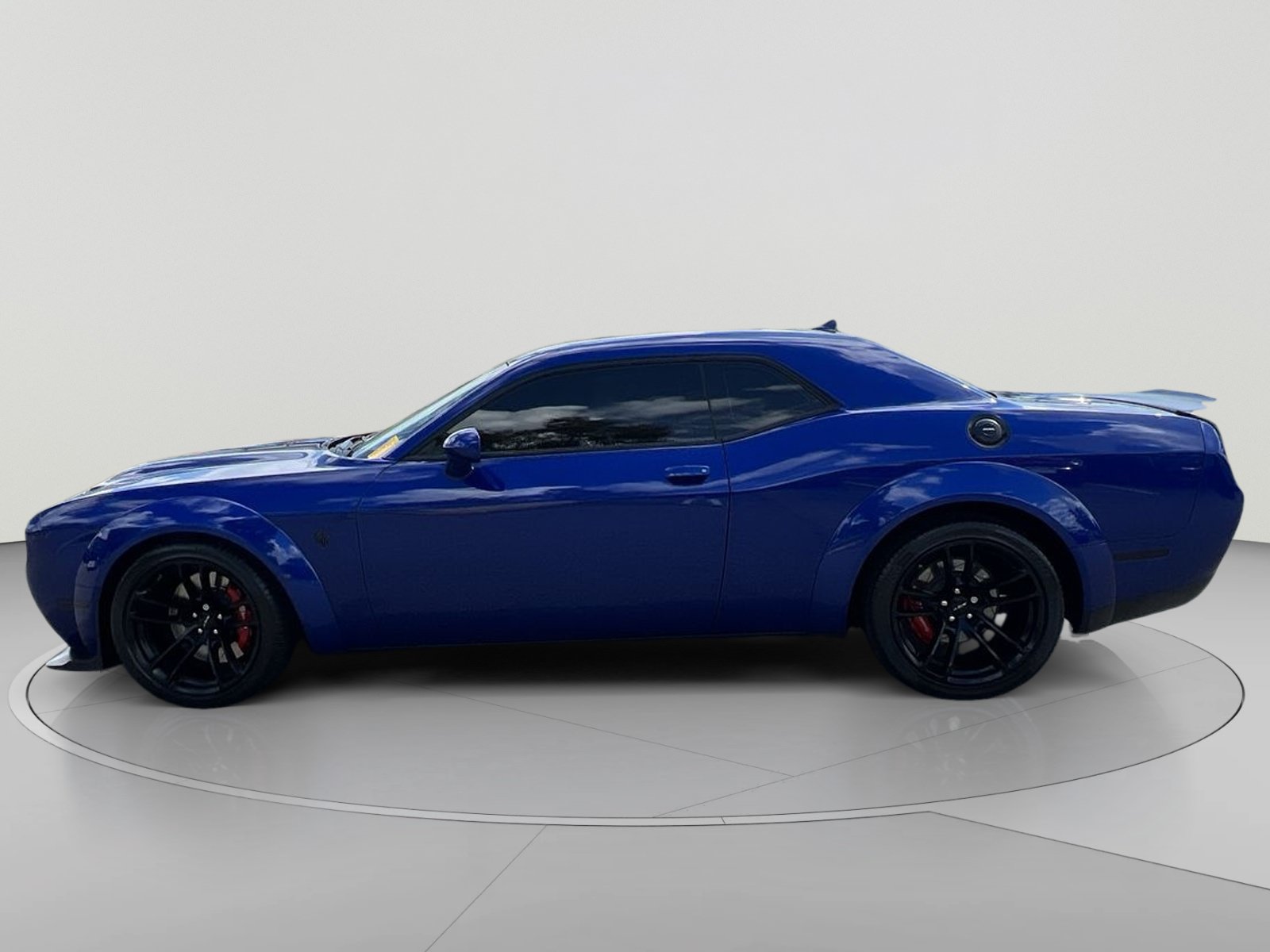 Used 2020 Dodge Challenger SRT Hellcat Redeye RWD image 2