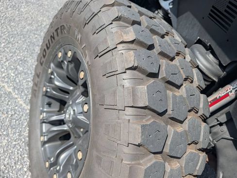 Used 2017 Jeep Wrangler Unlimited Sport AWD/4WD image 37