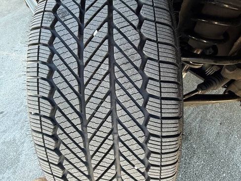 Used 2019 Cadillac Escalade Luxury image 36