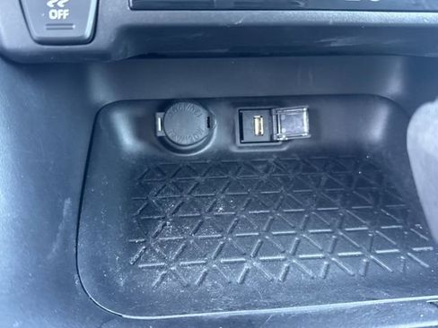 Certified 2022 Toyota RAV4 LE image 17