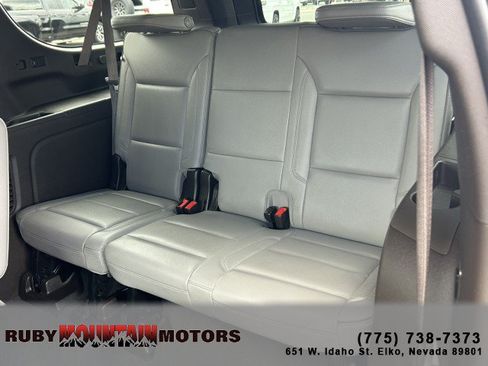 Used 2021 GMC Yukon XL SLT w/ SLT Luxury Package AWD/4WD image 22
