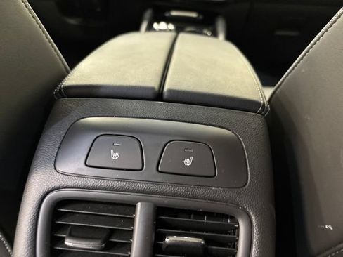 Used 2025 Buick Envision Avenir AWD/4WD image 21