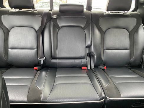 Used 2025 RAM 1500 Laramie image 20