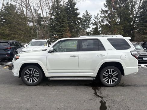 Used 2023 Toyota 4Runner Limited image 3