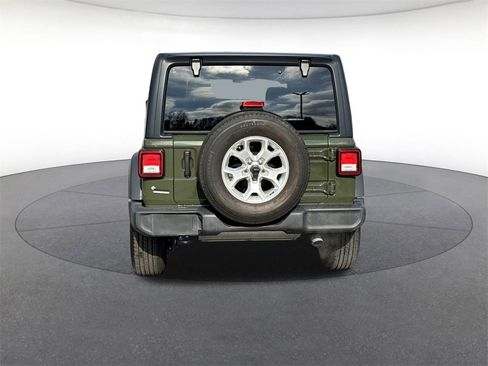 Used 2021 Jeep Wrangler Unlimited Islander image 4