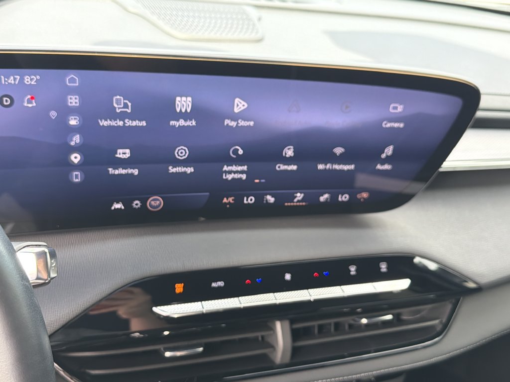 Certified 2025 Buick Enclave Sport Touring w/ Trailering Package, 5000 lbs. FWD image 23