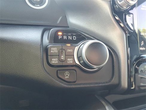 Used 2023 RAM 1500 Big Horn image 30