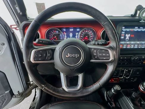 Used 2019 Jeep Wrangler Unlimited Rubicon AWD/4WD image 12