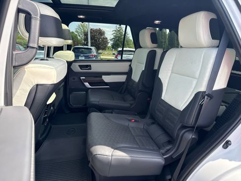 Used 2024 Toyota Sequoia Capstone AWD/4WD image 14