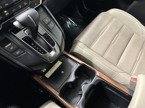Used 2020 Honda CR-V Touring image 26