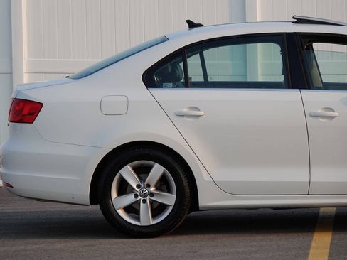 Used 2014 Volkswagen Jetta TDI FWD image 26