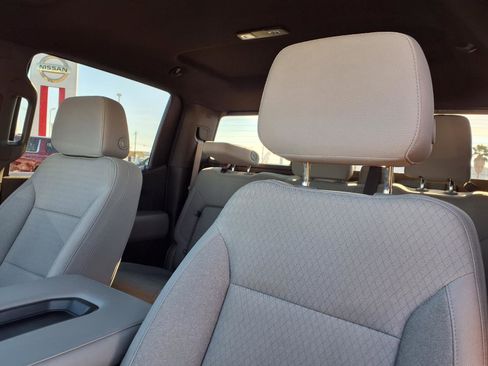 Used 2022 Chevrolet Silverado 1500 LT w/ Texas Edition Plus image 17