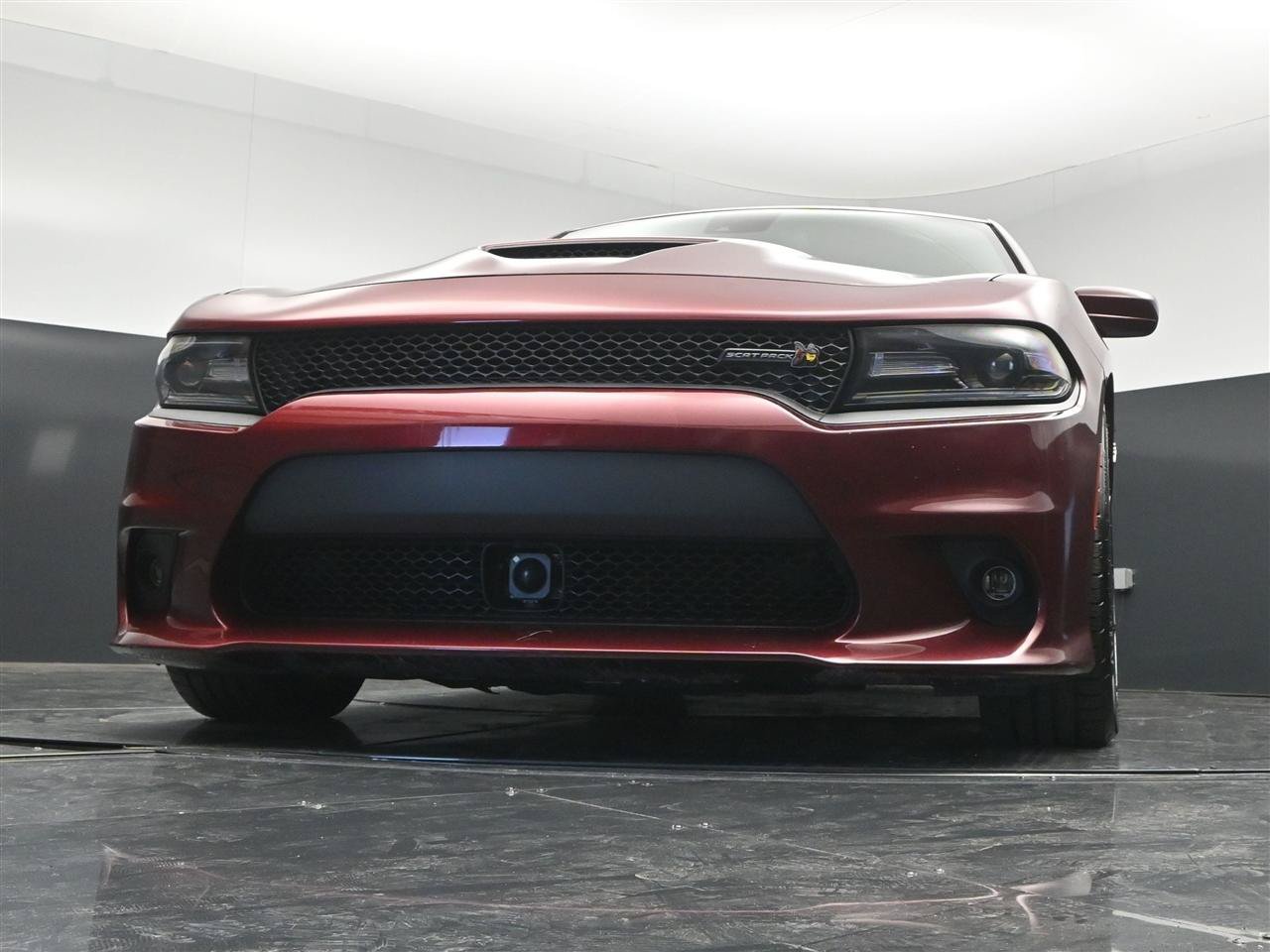 Used 2017 Dodge Charger R/T Scat Pack w/ Technology Group RWD image 30