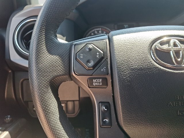 Used 2023 Toyota Tacoma TRD Off-Road w/ Advanced Technology Package AWD/4WD image 21