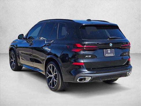 Used 2026 BMW X5 xDrive40i w/ M Sport Package image 7