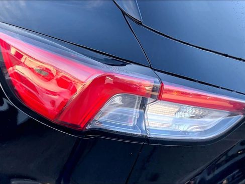 Used 2021 Ford Escape Titanium w/ Titanium Elite Package image 29