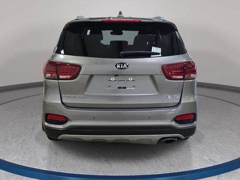 Used 2019 Kia Sorento EX FWD image 7