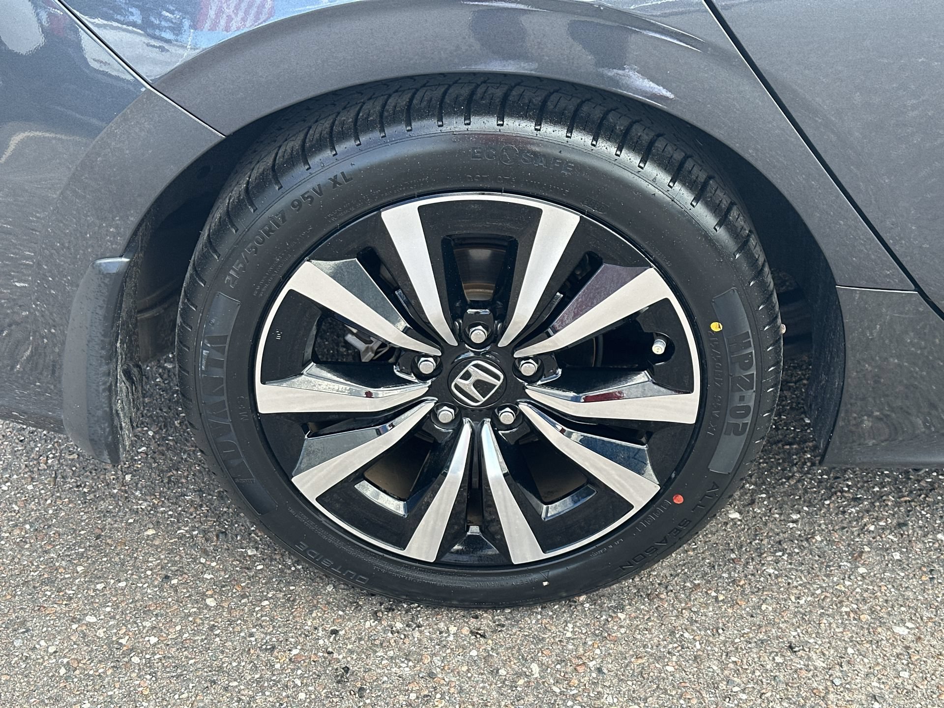 Used 2024 Honda Civic EX-L image 24