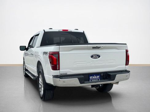 Used 2024 Ford F150 Lariat w/ FX4 Off-Road Package image 6