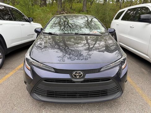 Used 2024 Toyota Corolla LE FWD image 6