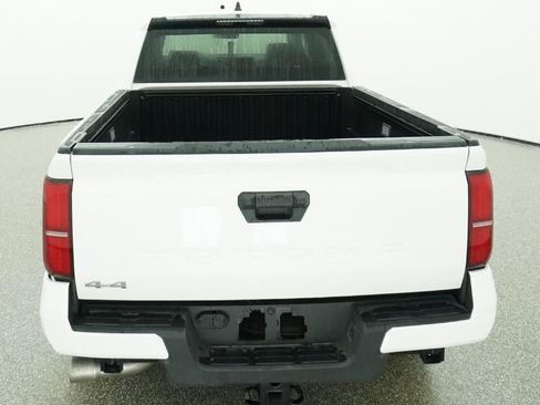 New 2026 Toyota Tacoma SR5 AWD/4WD image 7