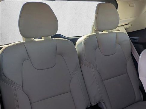 Used 2024 Volvo XC90 B6 Ultimate image 21