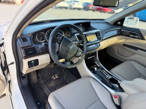 Used 2016 Honda Accord EX-L image 10