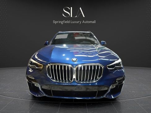 Used 2019 BMW X5 xDrive40i w/ M Sport Package AWD/4WD image 2
