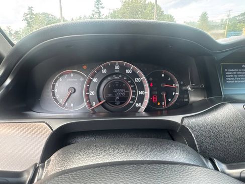 Used 2017 Honda Accord Sport Special Edition image 14