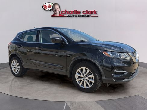 Used 2021 Nissan Rogue Sport S FWD image 7