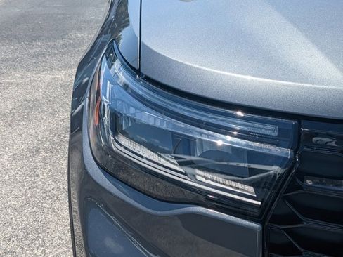 New 2025 Ford Explorer ST-Line image 10