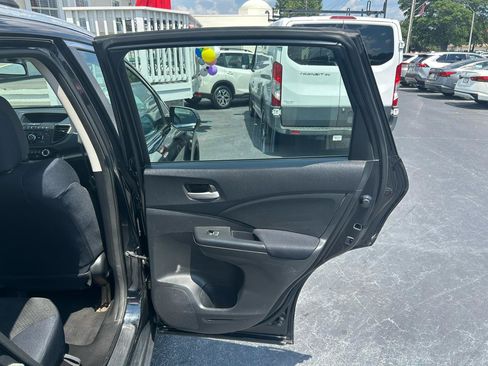 Used 2016 Honda CR-V LX image 23