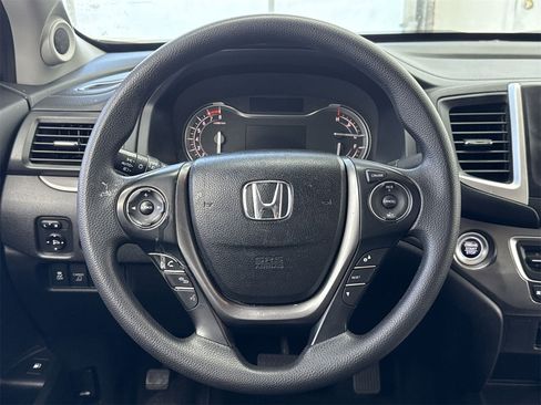 Used 2018 Honda Ridgeline Sport image 20